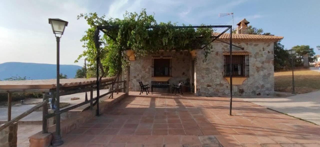 Casa Rural Camelot El Gastor Esterno foto